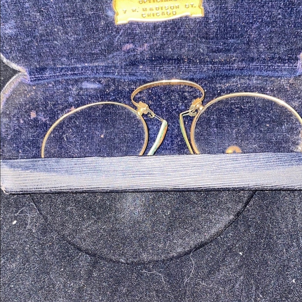Antique Gold Rim Glasses with Original Case - Picture 5 of 6